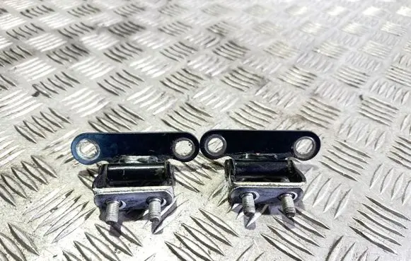 Toyota Auris E180 Tailgate/trunk/boot hinge