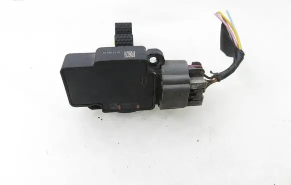 Chevrolet Captiva Mass air flow meter 10393949