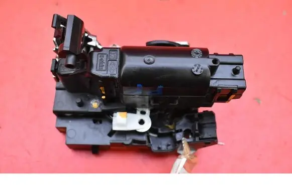 Dacia Lodgy Front door lock 