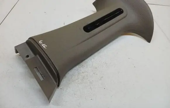 Chrysler Voyager (B) pillar trim (top) 18469C