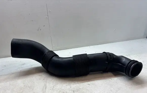 Mini One - Cooper Coupe R56 Air intake hose/pipe 2753082