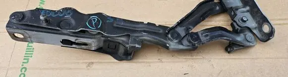 Volvo S90, V90 Engine bonnet/hood hinges 31651861