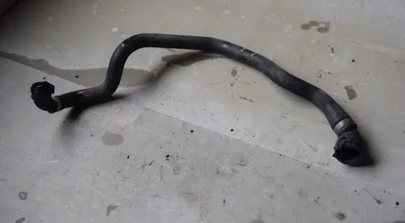 BMW X5 E70 Engine coolant pipe/hose 780807903 7808079