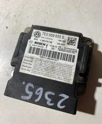 Volkswagen Caddy Airbag control unit/module 7E0959655B 0285010798