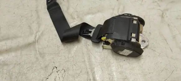 Volvo S90, V90 Rear seatbelt 39836042