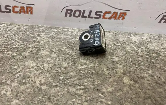Mazda 6 Airbag deployment crash/impact sensor GP9A57KC0 611D802B 10112006