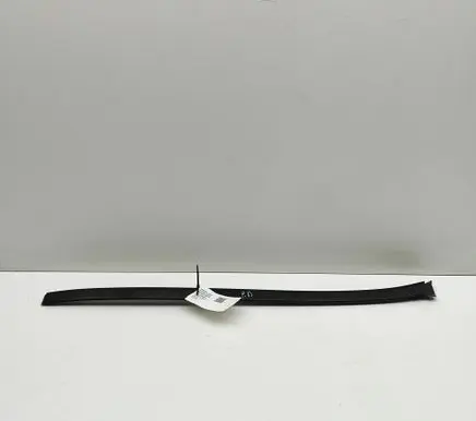 Mercedes-Benz C W204 Windshield trim A2046900882