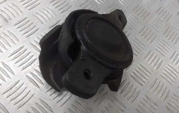 Subaru Forester SH Engine mount vacuum valve 