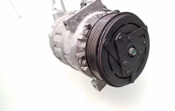 Renault Megane III Air conditioning (A/C) compressor (pump) 813763 8201019924