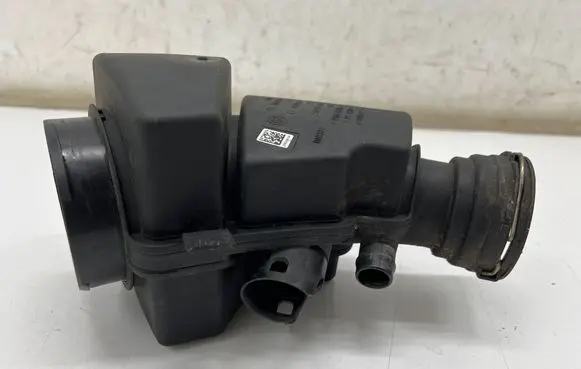 BMW 3 G20 G21 Air intake duct part 8656981