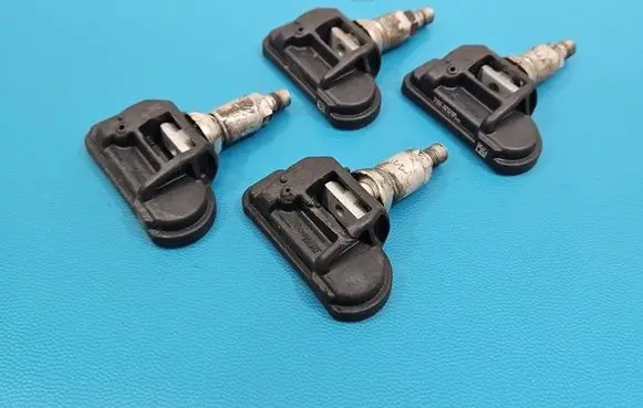 Mercedes-Benz B W246 W242 Tire pressure sensor 2013DJ5530 IMPRK1559528