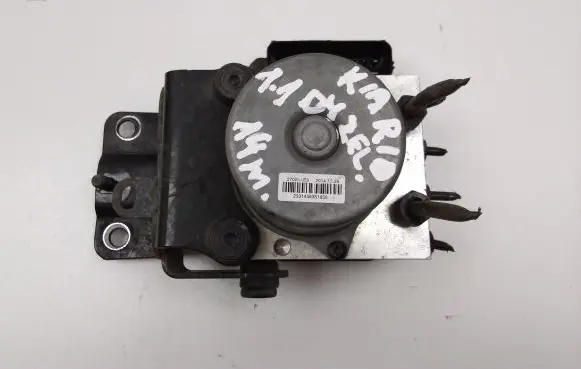 KIA Rio ABS Pump 589201W770