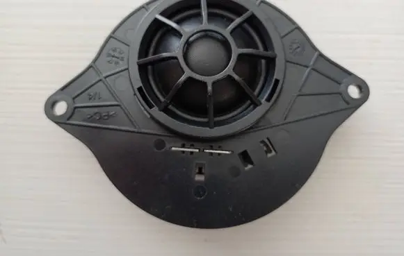 Audi A4 S4 B9 Panel speaker 8W0035399