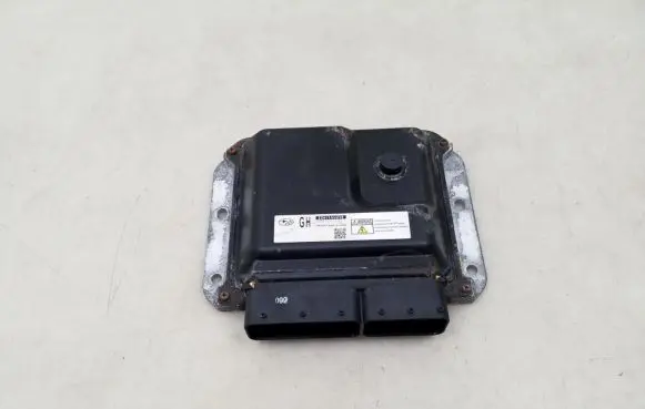 Subaru Outback Engine control unit/module 22611AU270