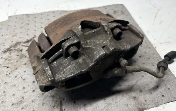 Volvo S80 Front brake caliper 