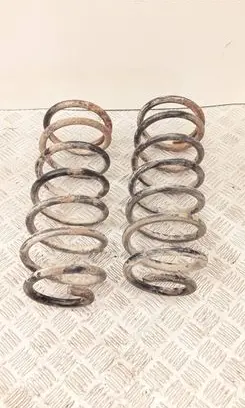 Toyota Land Cruiser (BJ70) Rear coil spring