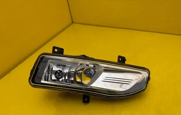 Nissan Qashqai Front fog light 90078635