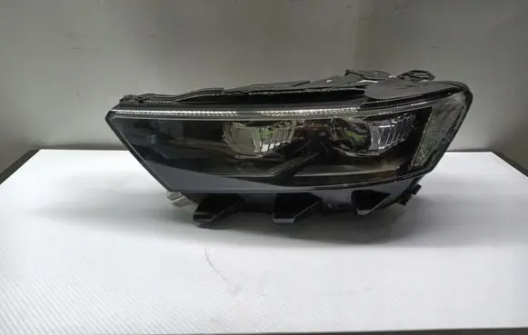 Volkswagen T-Roc Headlight/headlamp 2GA941035D