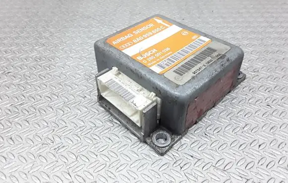 Audi A4 S4 B5 8D Airbag control unit/module 8A0959655C 0285001038