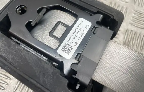 Audi A7 S7 4G Rear seatbelt 4G8857805G