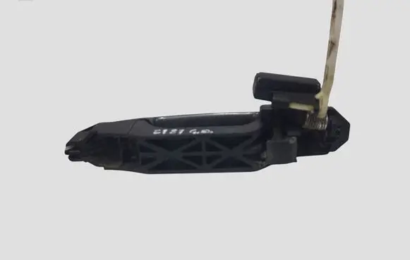 Toyota Avensis T250 Rear door exterior handle