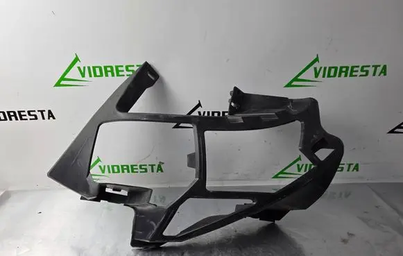 Front bumper mounting bracket