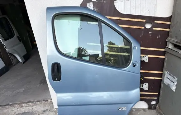 Renault Trafic II (X83) Front door 