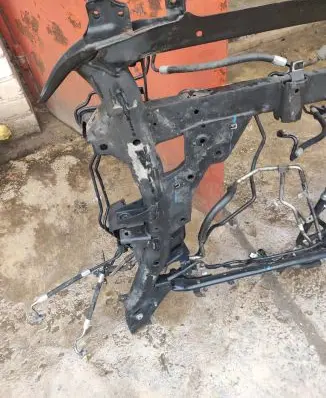 BMW X6 E71 Front subframe 679971903 2061L66L9A