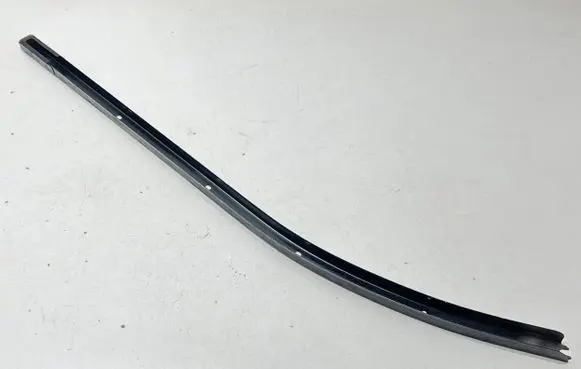 Volkswagen Transporter - Caravelle T6 Sliding door upper top rail 7E0843859A