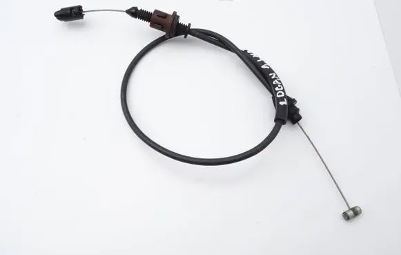 Dacia Logan I Throttle cable 8200215959