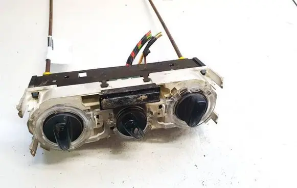 Skoda Fabia Mk2 (5J) Climate control unit 5j0819045e