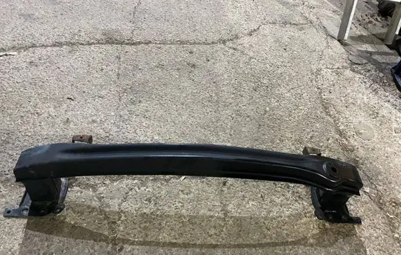 Seat Toledo III (5P) Front bumper cross member 5P0807109B 311053010 CB8SD8D