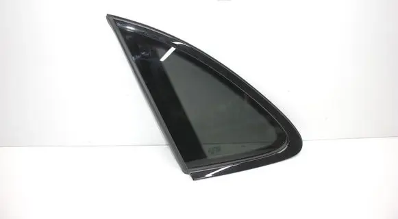 Porsche Macan (95B) Front triangle window/glass 95B845297XN E643R002092