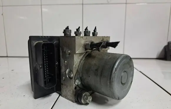 Citroen Berlingo ABS Pump 0265951952 30614S0976