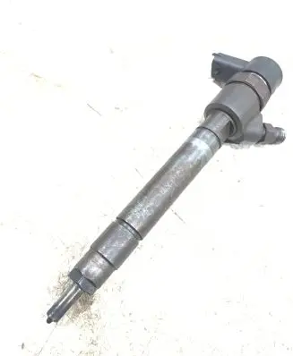 Volvo XC90 Fuel injector 0445110251