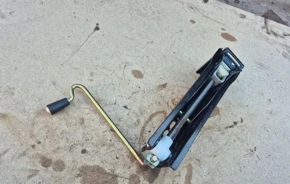 Citroen Xsara Picasso Lift Jack 