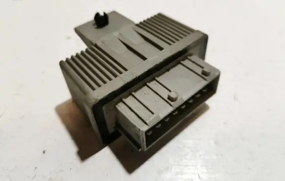Citroen DS5 Glow plug pre-heat relay 9674222380