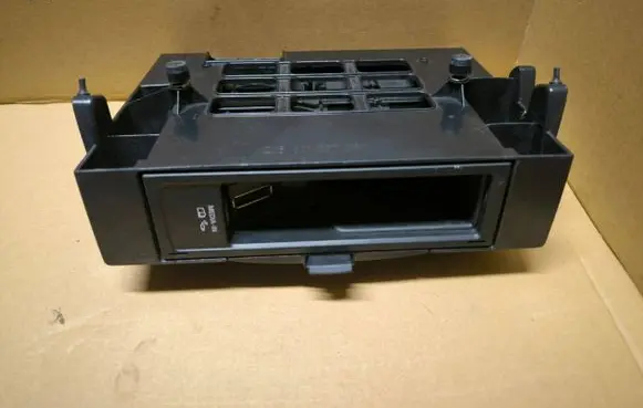 Head unit multimedia control