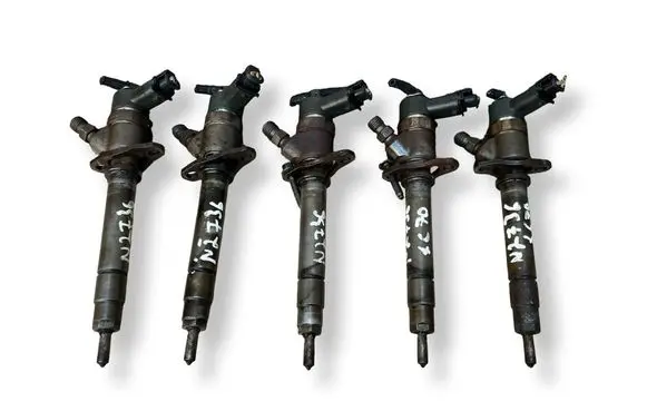 Volvo XC70 Fuel injector 0445110078 8658352