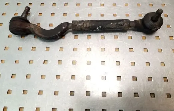 Hyundai Terracan Steering tie rod 