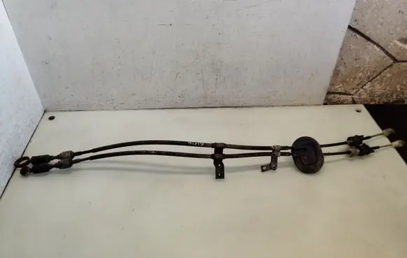 Honda Civic Gear shift cable linkage 