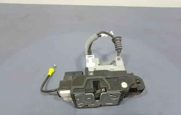 Volvo XC60 Rear door lock 31462446