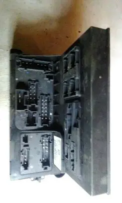 Mercedes-Benz E W211 Fuse module A2115453801