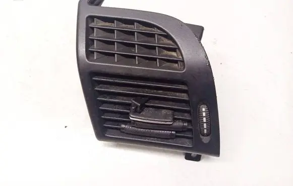 Mercedes-Benz E W211 Dash center air vent grill 2118301154