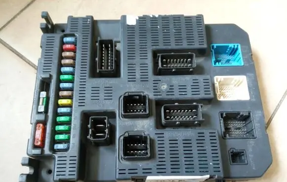 Citroen Jumpy Fuse box set 9663798380 NE70116