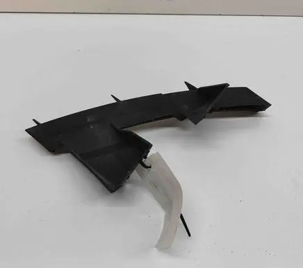 Front bumper mounting bracket
