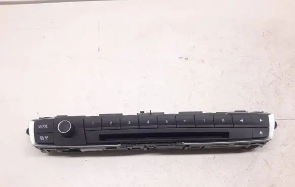 BMW 1 F20 F21 Head unit multimedia control 9261102 E1065979F