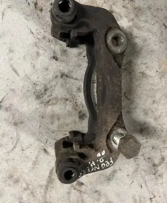 Opel Frontera B Front Brake Caliper Pad/Carrier 