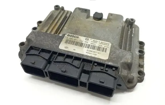 Renault Laguna II Engine control unit/module 0281011148 8200303141 8200311539