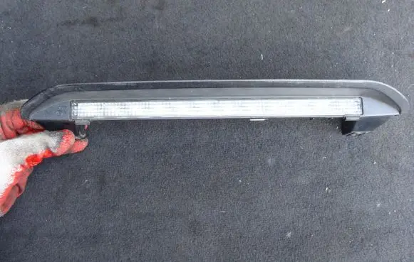 Nissan Almera N16 Third/center stoplight 26590BM400